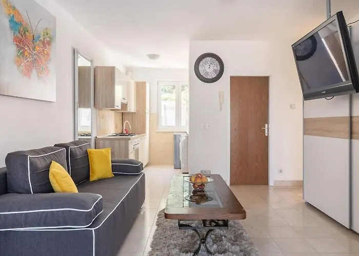 Enyoj Marjan, Beaches And View Apartman