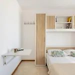 Enyoj Marjan, Beaches And View