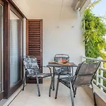 Enyoj Marjan, Beaches And View Apartman *